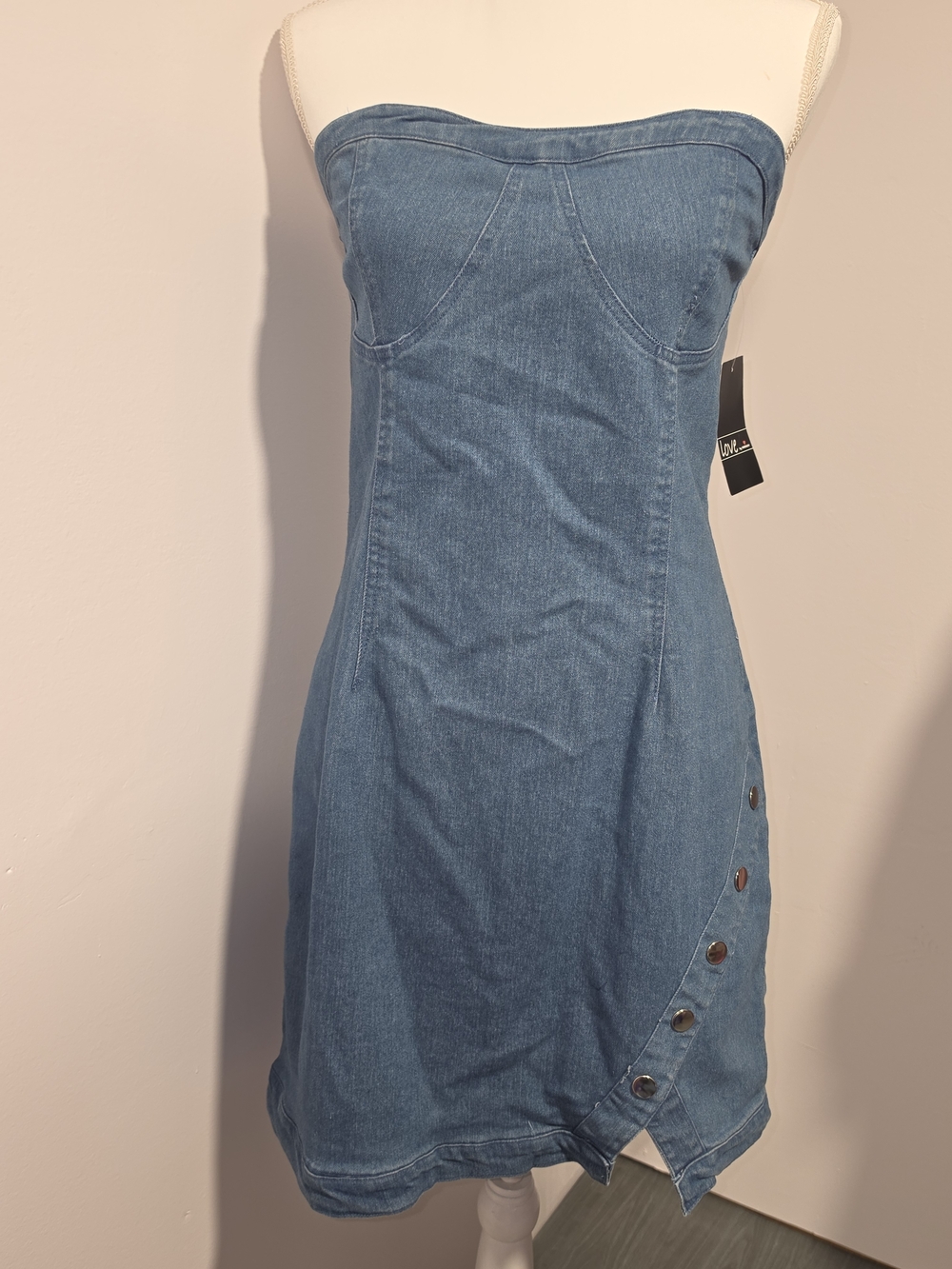 NWT Love By Chesley Strapless Light Wash Denim Dress Button Accents Women Size L